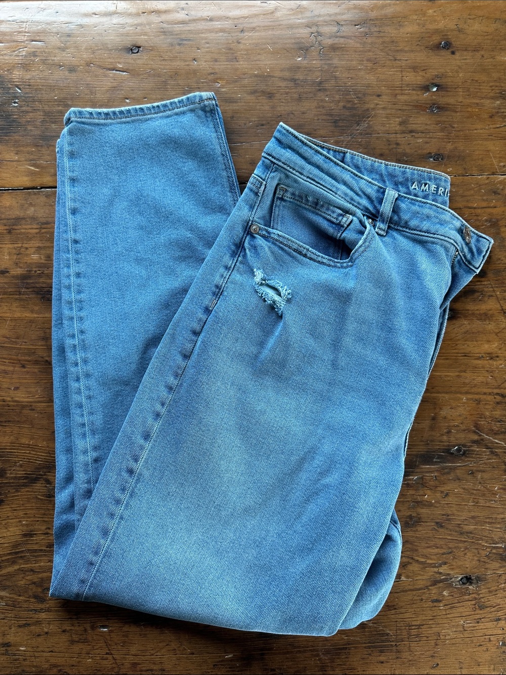 American Eagle Outfitters Light Blue Mom Jeans